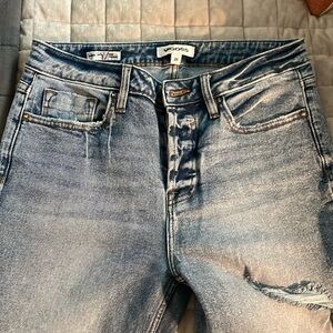 Vigoss Slim Straight Jeans